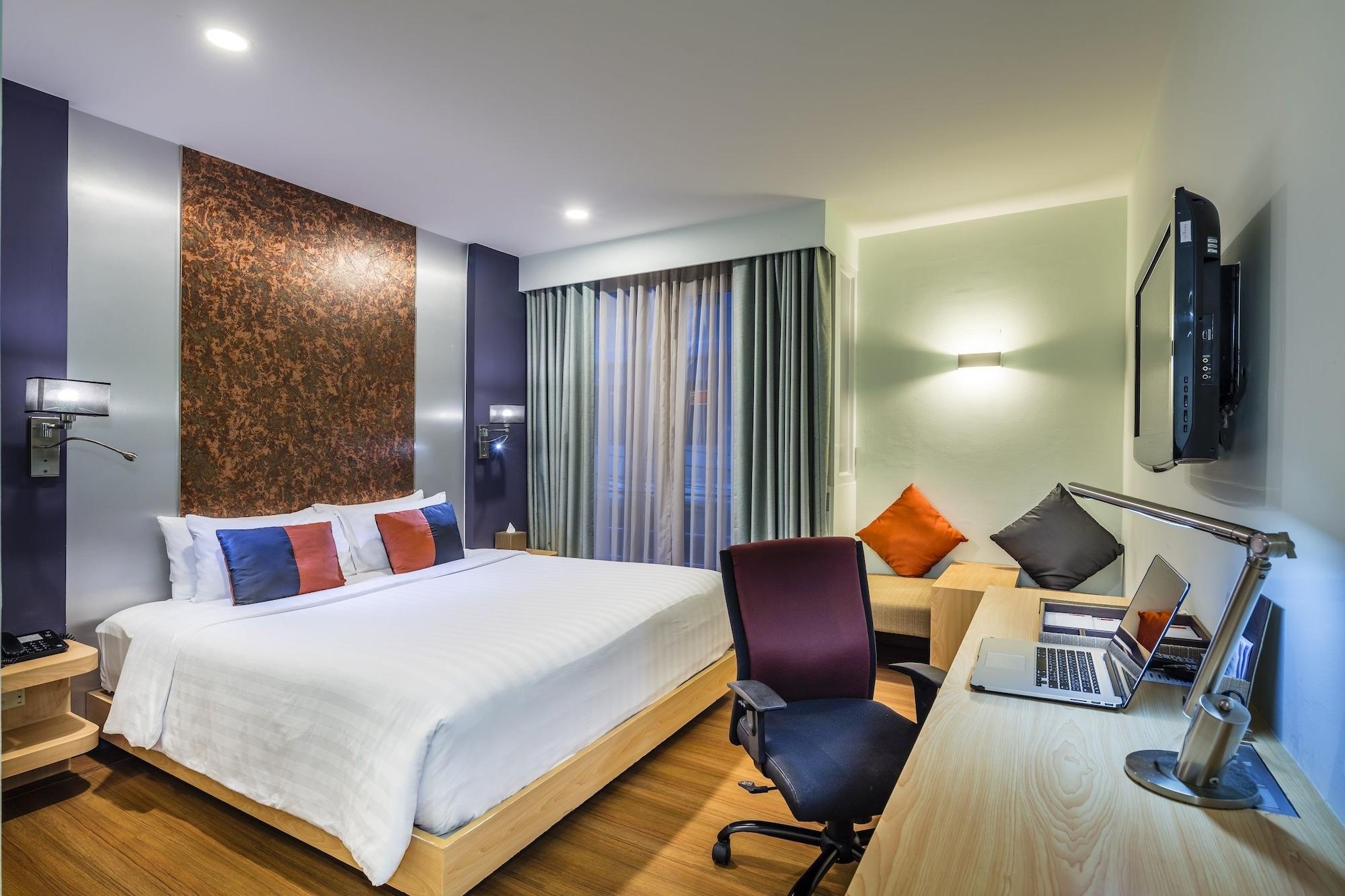 מלון Solo, Sukhumvit 2, - Sha Extra 4*