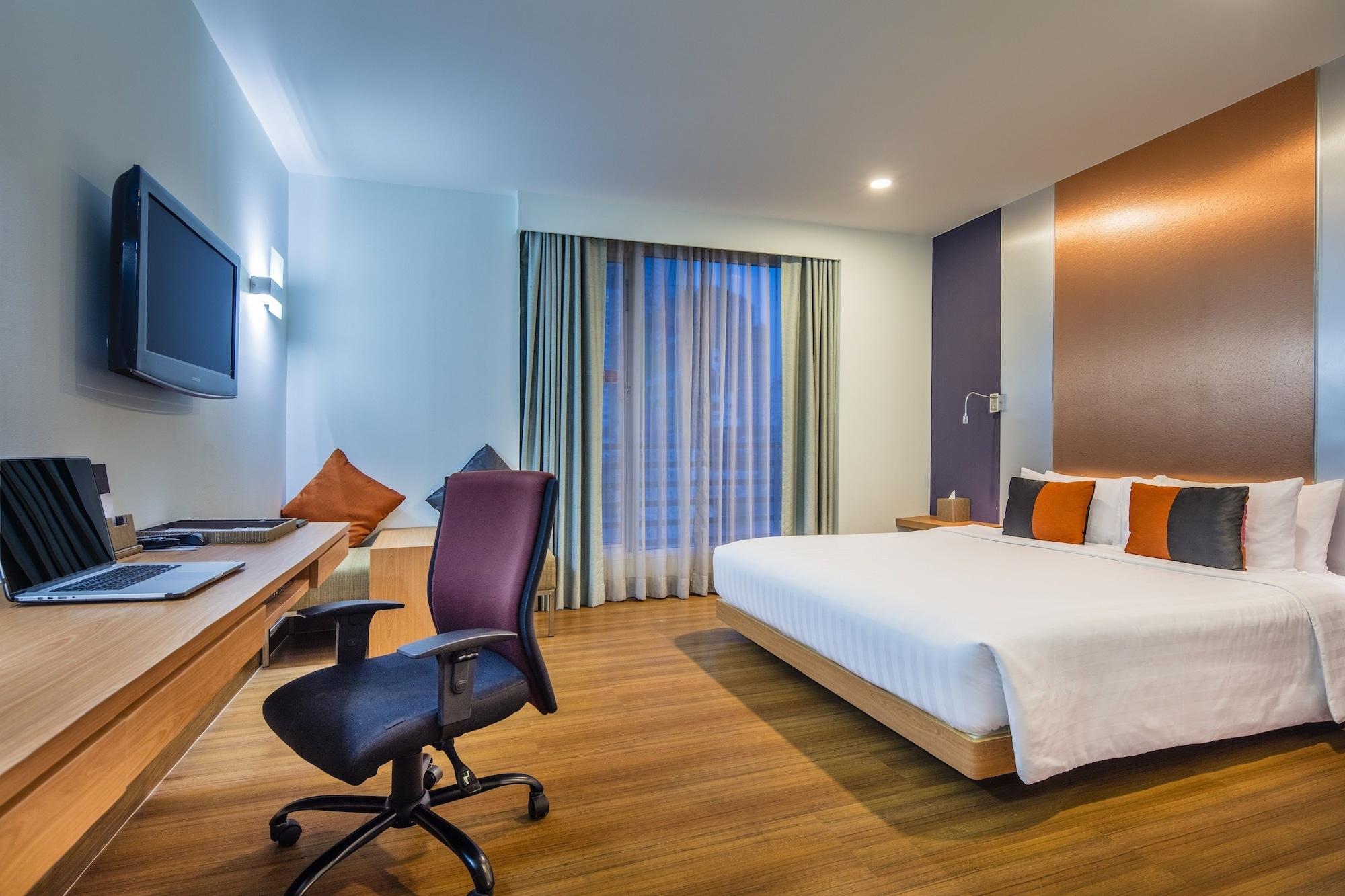 Solo, Sukhumvit 2, - Sha Extra מלון 4*