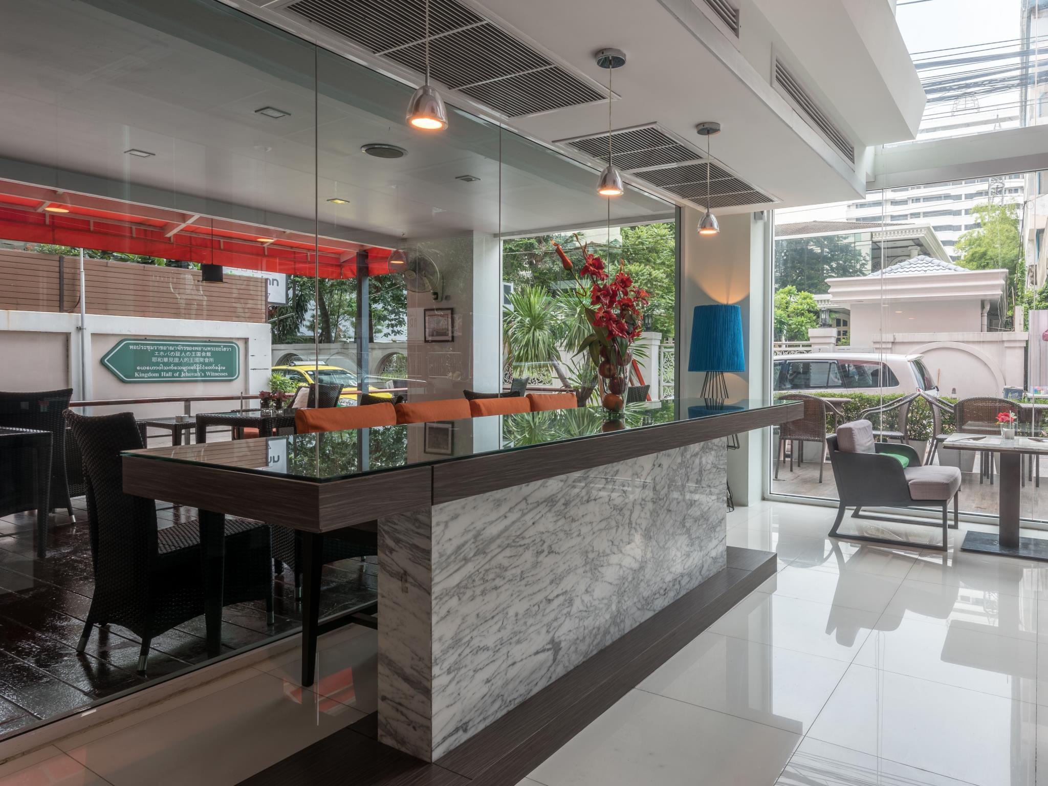 โรงแรมโซโล สุขุมวิท 2 โรงแรม