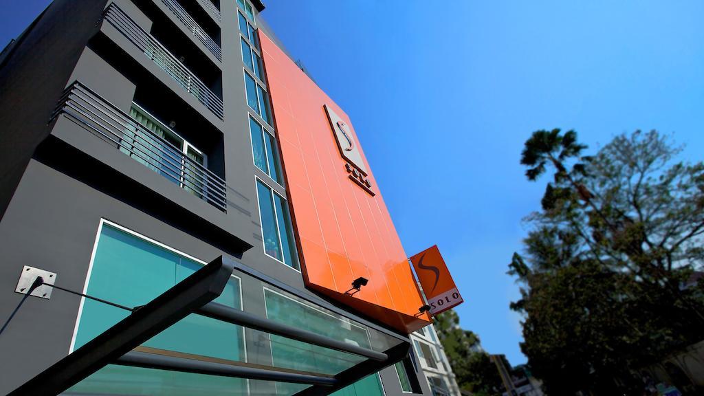 โรงแรมโซโล สุขุมวิท 2 โรงแรม 4*