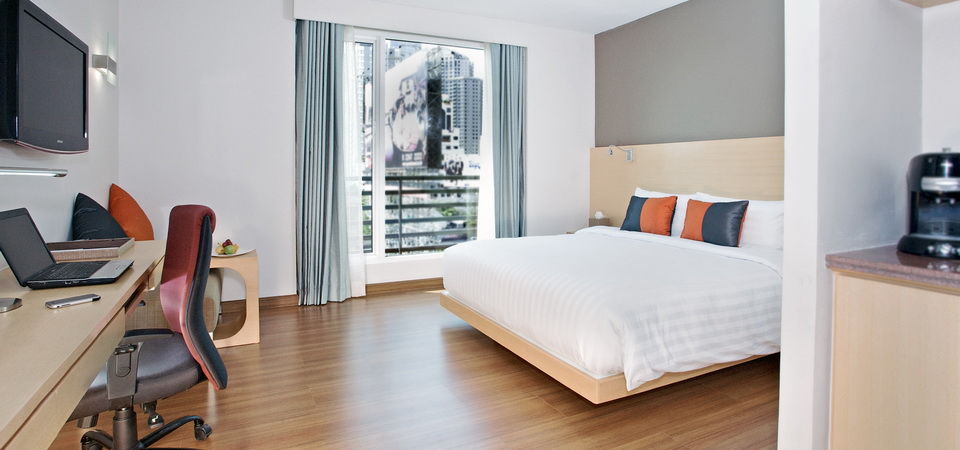 מלון Solo, Sukhumvit 2, - Sha Extra 4*